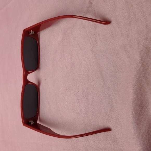 Petals and Peacocks Red Skinny Sunglasses - Picture 3 of 5